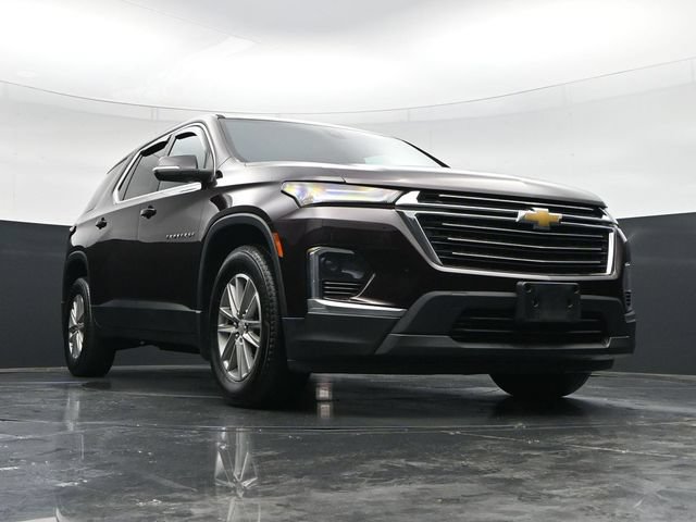 Used 2022 Chevrolet Traverse LT w/ LPO, Floor Liner Package AWD/4WD image 42