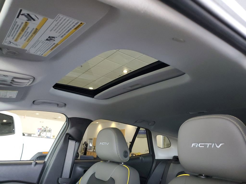 New 2026 Chevrolet Trax ACTIV w/ Sunroof Package image 15