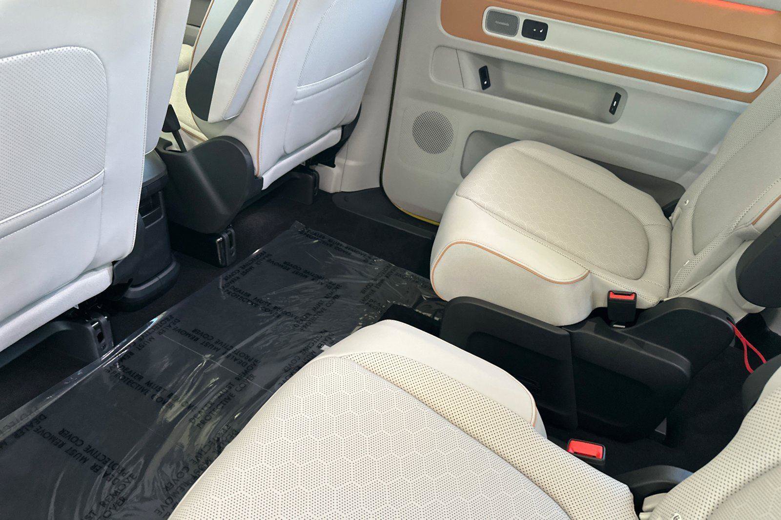 New 2025 Volkswagen ID. Buzz Pro S Plus image 11