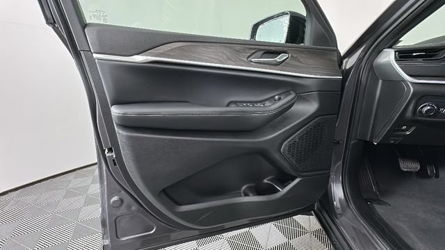 New 2026 Jeep Grand Cherokee L 4WD image 17