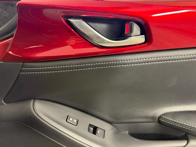 Used 2021 MAZDA MX-5 Miata Grand Touring image 21