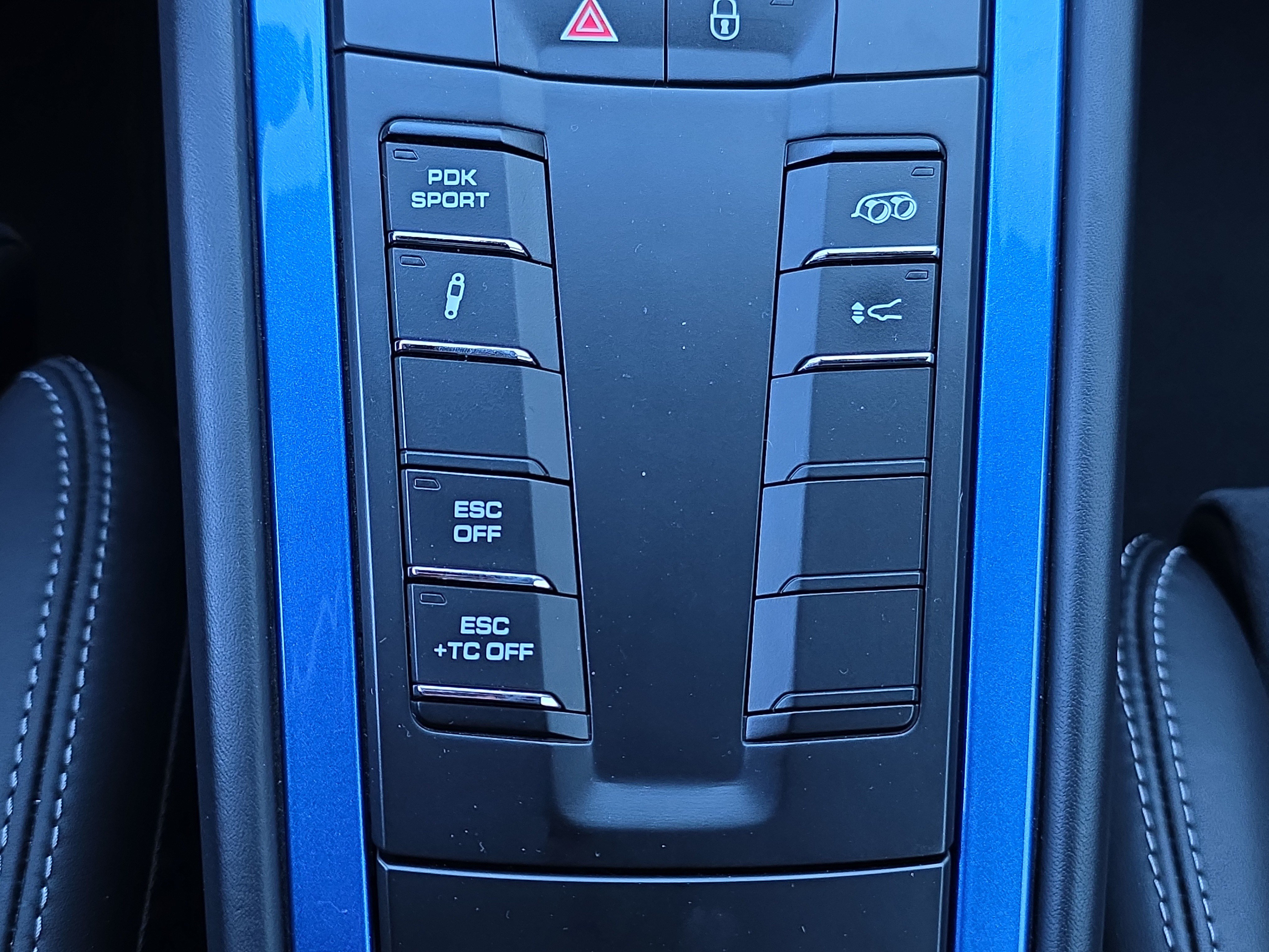 Certified 2015 Porsche 911 GT3 RWD image 24