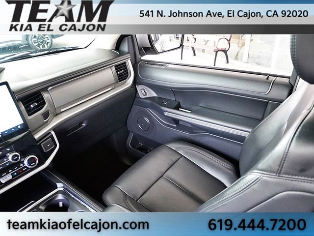Used 2024 Ford Expedition Max XLT image 22