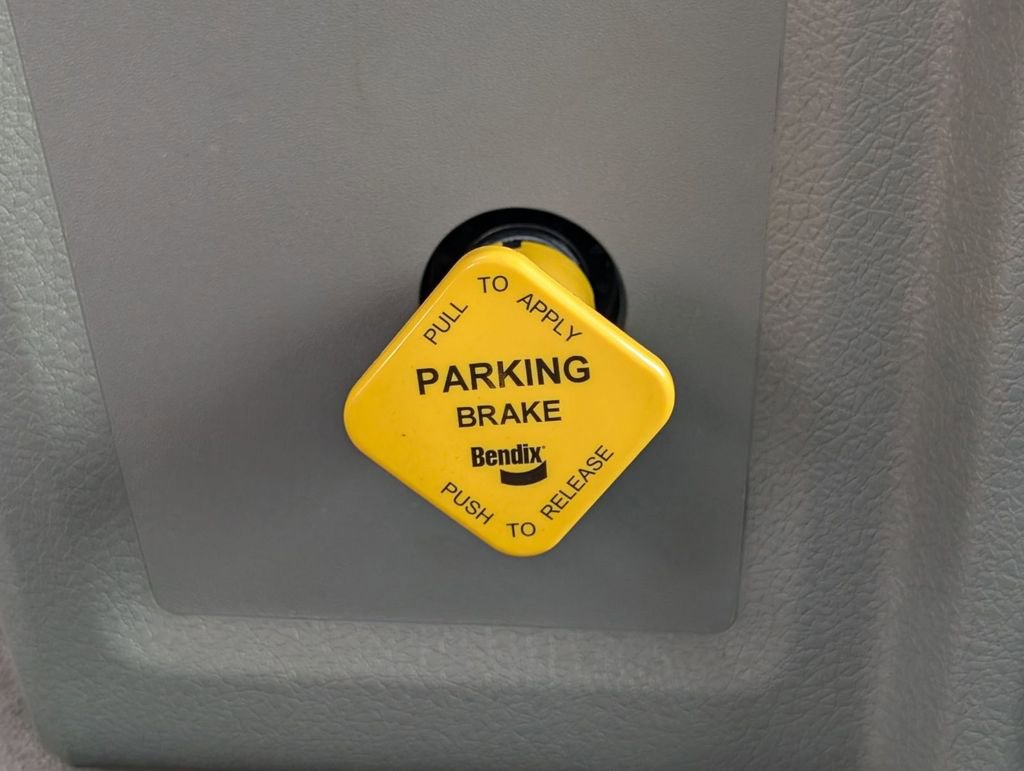 New 2025 Ford F750 2WD Regular Cab Super Duty image 27