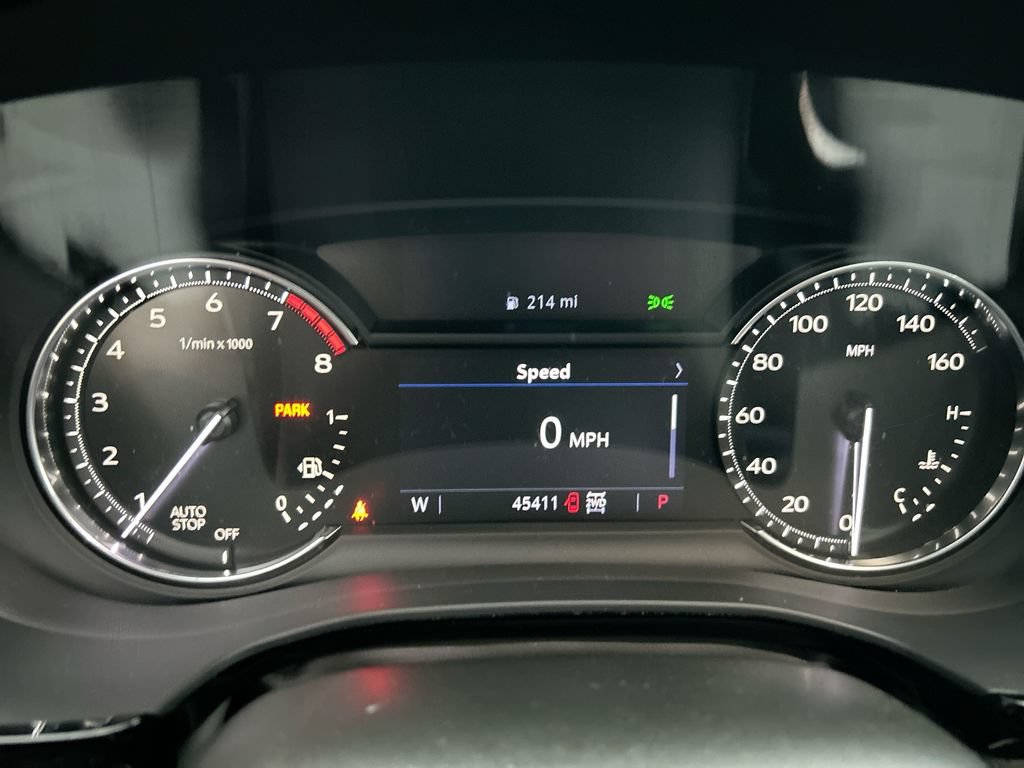 Used 2020 Cadillac XT5 Premium Luxury AWD/4WD image 17