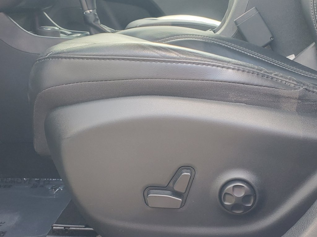 Used 2020 Jeep Cherokee Limited AWD/4WD image 7