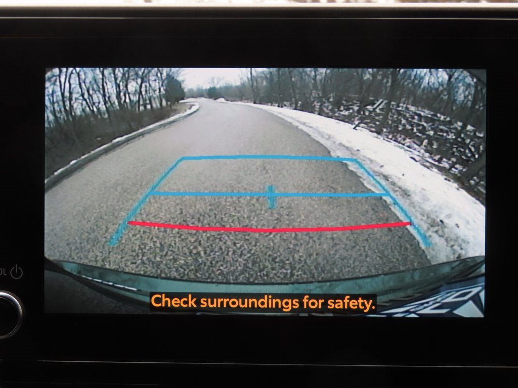 Used 2023 Toyota Highlander L image 5