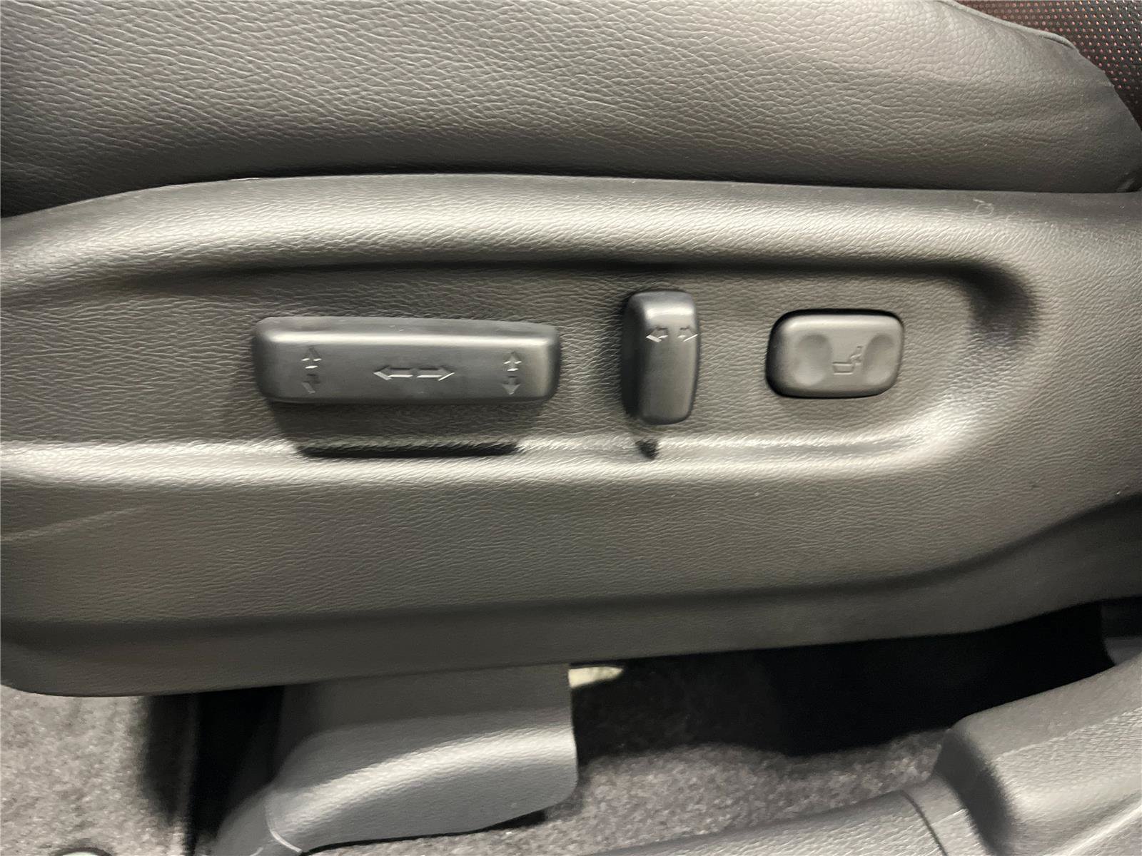 New 2026 Honda Ridgeline Black Edition image 15
