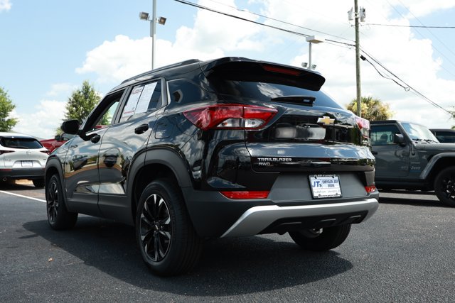 Used 2022 Chevrolet TrailBlazer LT AWD/4WD image 8