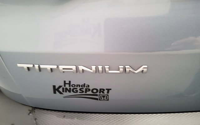 Used 2022 Ford Escape Titanium w/ Class II Trailer Tow Package image 50