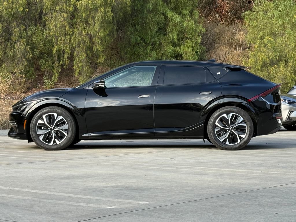 Used 2023 Kia EV6 GT-Line w/ GT-Line Suede Seat Package RWD image 7