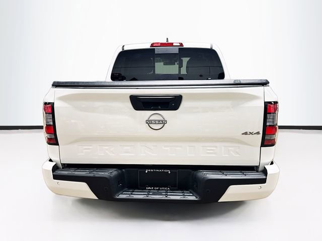 Used 2025 Nissan Frontier SV image 6