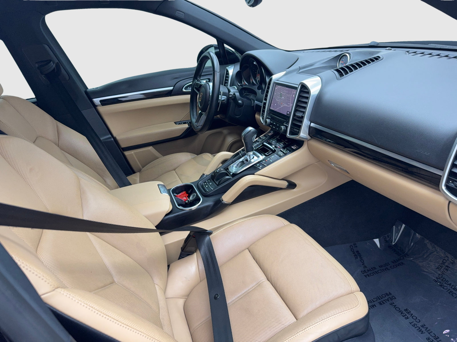 Used 2018 Porsche Cayenne Platinum Edition w/ Premium Package Plus AWD/4WD image 35