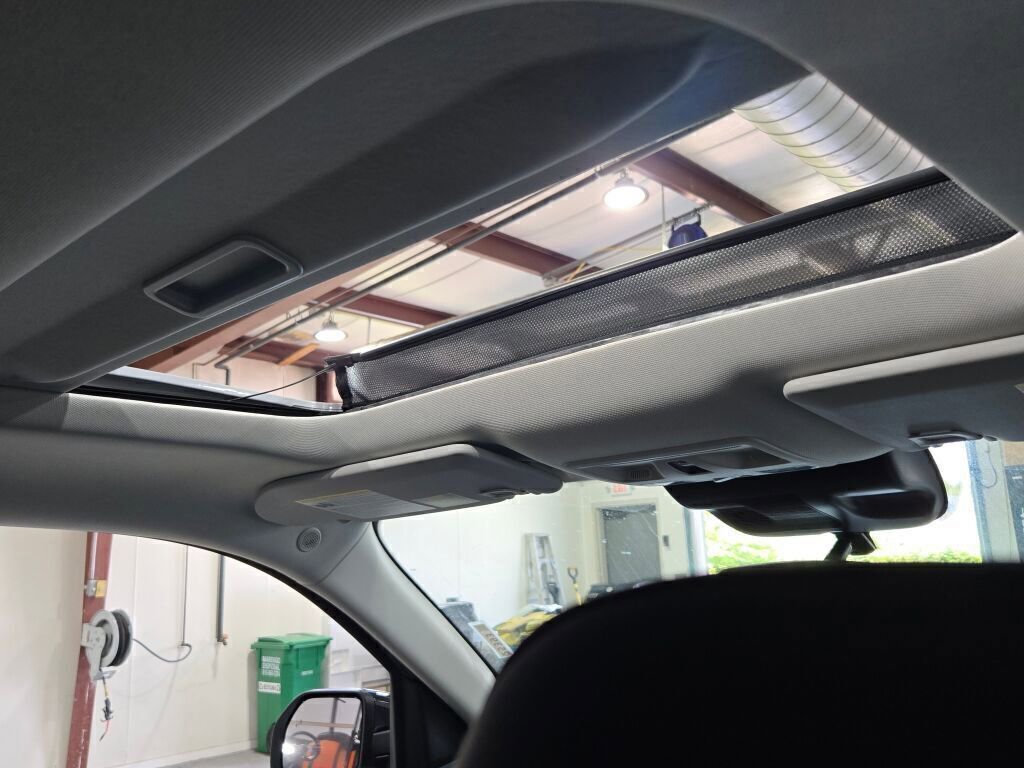 New 2025 Ford Maverick XLT w/ XLT Luxury Package image 12