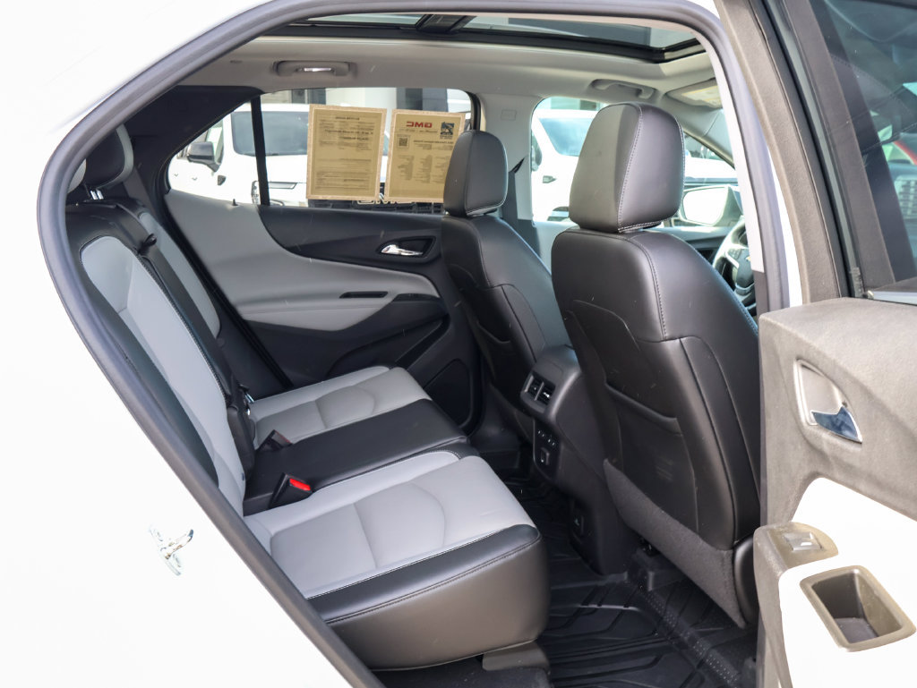 Used 2021 Chevrolet Equinox Premier AWD/4WD image 29