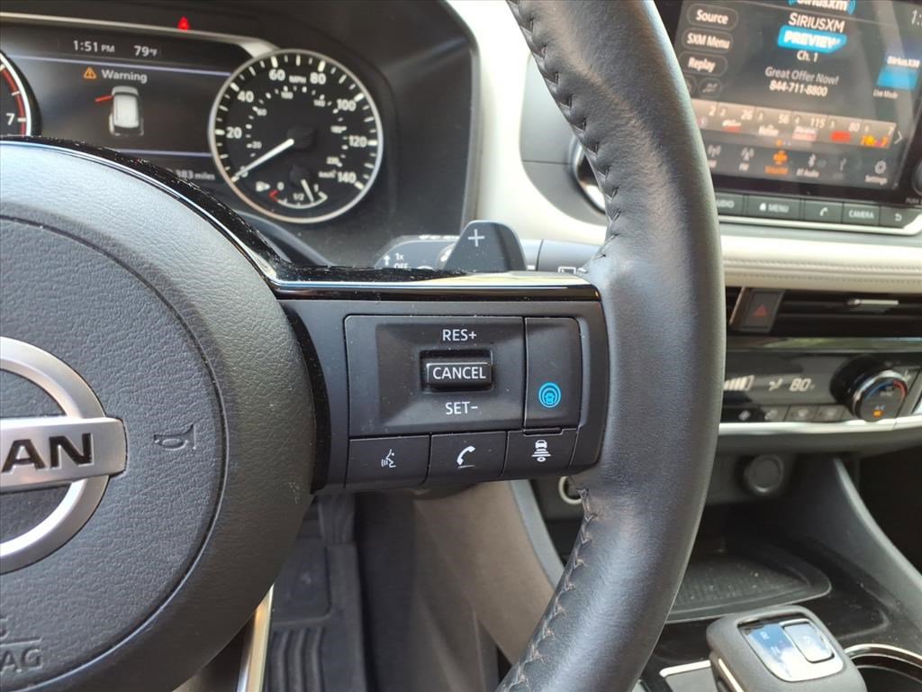 Used 2021 Nissan Rogue SV w/ Premium Package image 15