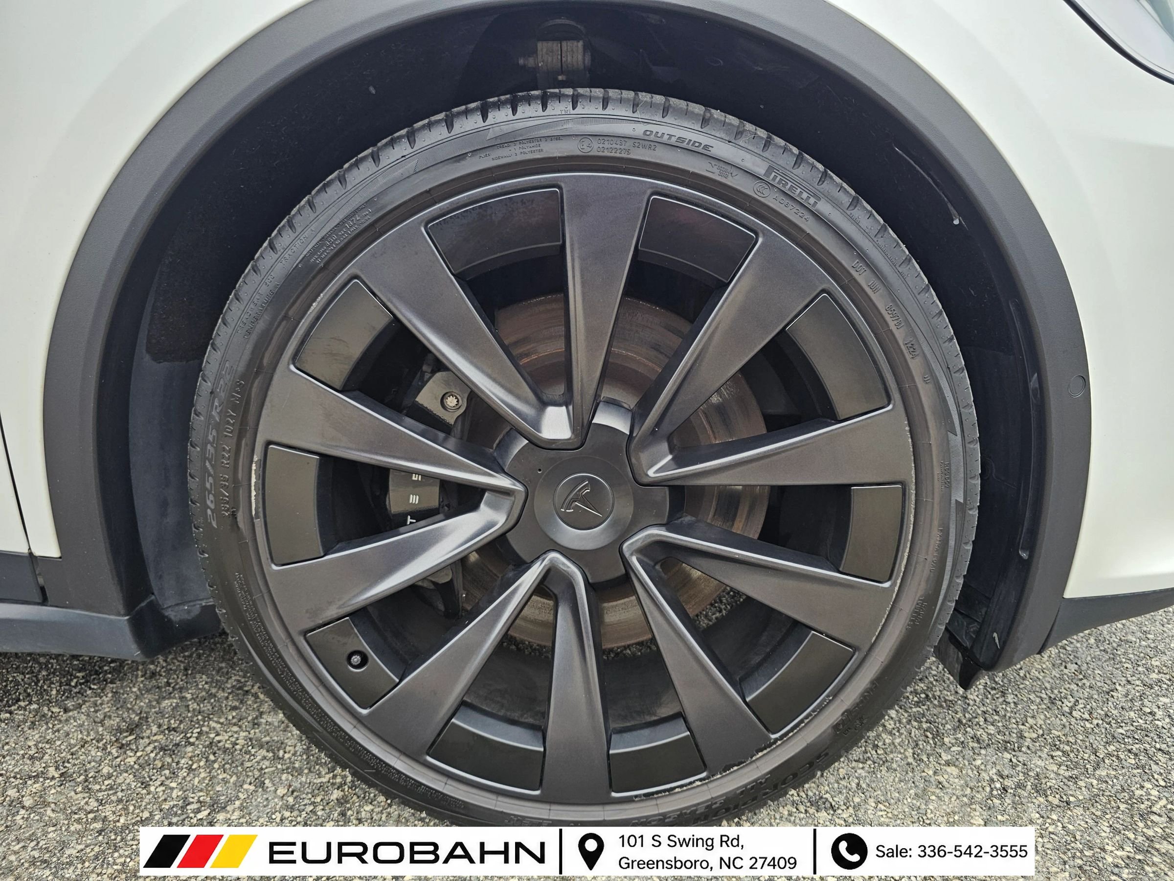 Used 2022 Tesla Model X AWD/4WD image 31