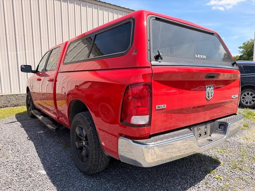 Used 2019 RAM 1500 Classic SLT AWD/4WD image 30