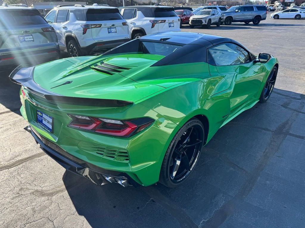 New 2026 Chevrolet Corvette E-Ray image 8