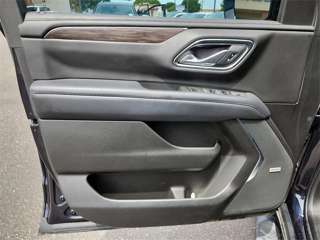 Used 2022 Chevrolet Tahoe Z71 image 12