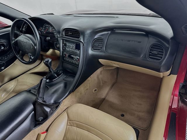 Used 2004 Chevrolet Corvette Convertible w/ Preferred Equipment Group image 23