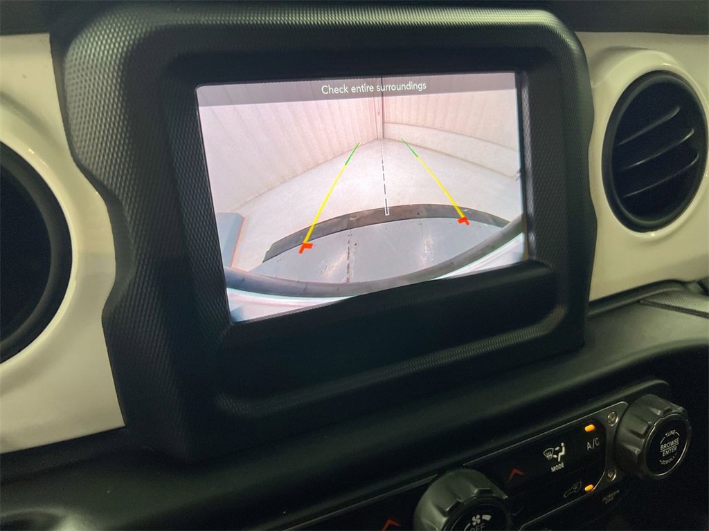 Used 2021 Jeep Wrangler Unlimited Islander image 14