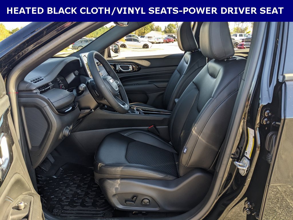 New 2026 Jeep Compass Latitude w/ Quick Order Package 29K image 4