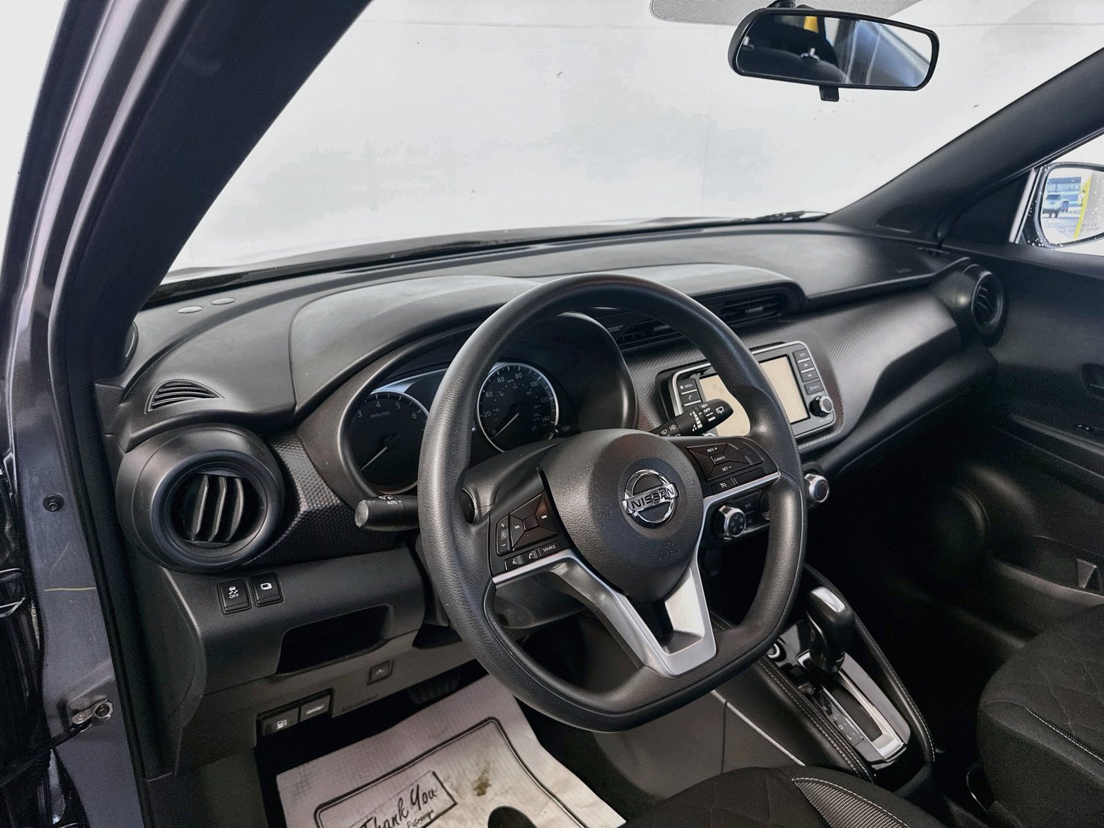 Used 2019 Nissan Kicks S FWD image 9