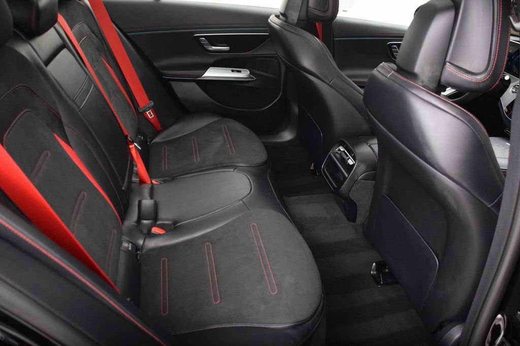 Used 2026 Mercedes-Benz E 53 AMG 4MATIC Sedan image 18