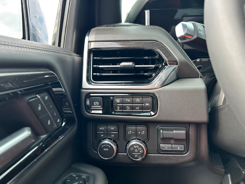 New 2026 GMC Yukon XL Elevation AWD/4WD image 20