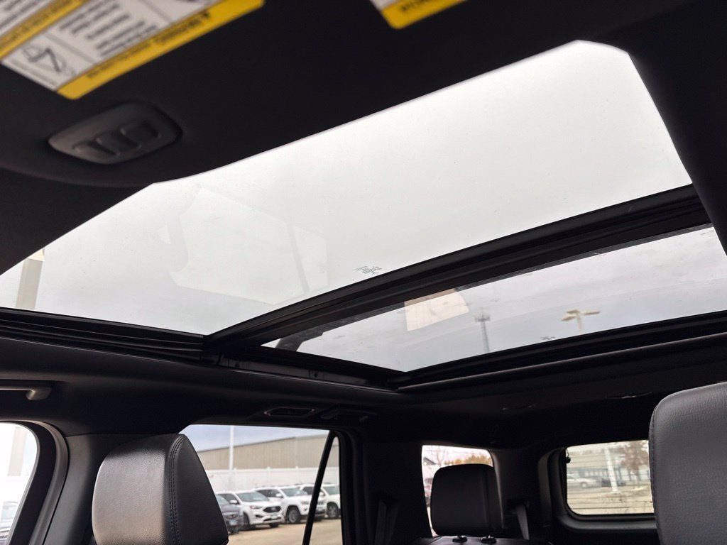 Used 2021 Ford Expedition XLT AWD/4WD image 27