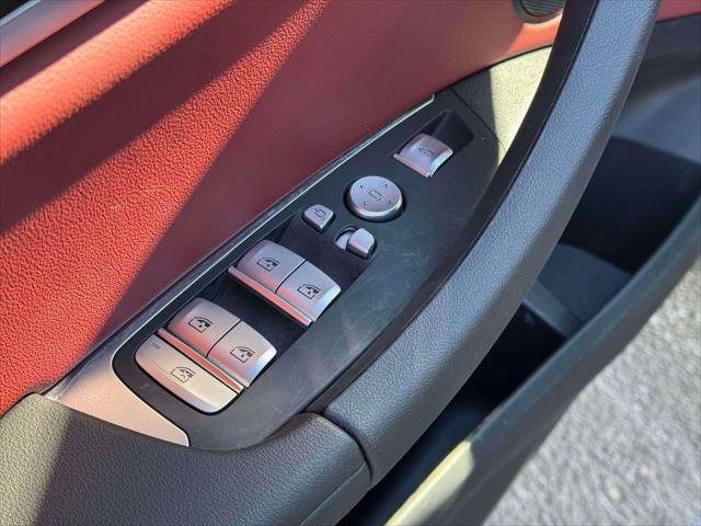 Used 2024 BMW X3 xDrive30i w/ Convenience Package image 16