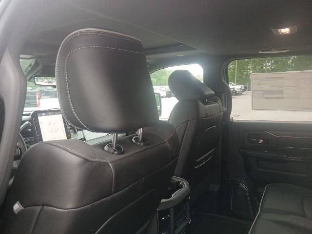 New 2026 RAM 3500 Limited AWD/4WD image 15