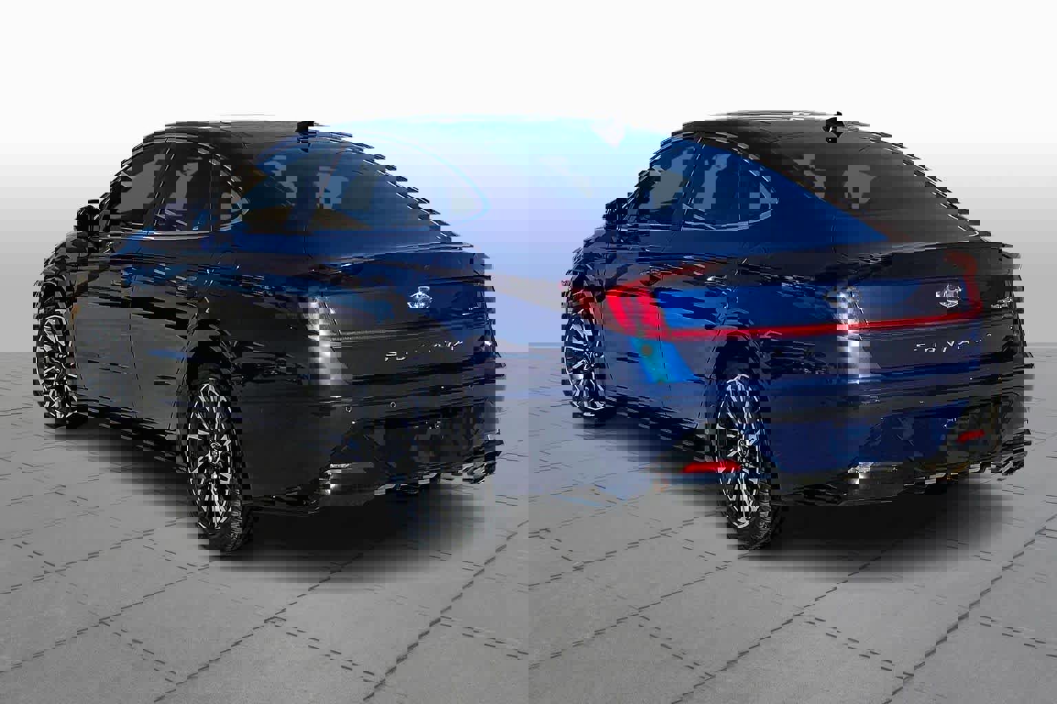 Used 2020 Hyundai Sonata Limited w/ Cargo Package image 12