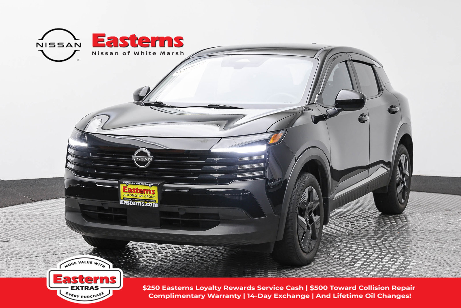 Used 2025 Nissan Kicks SV