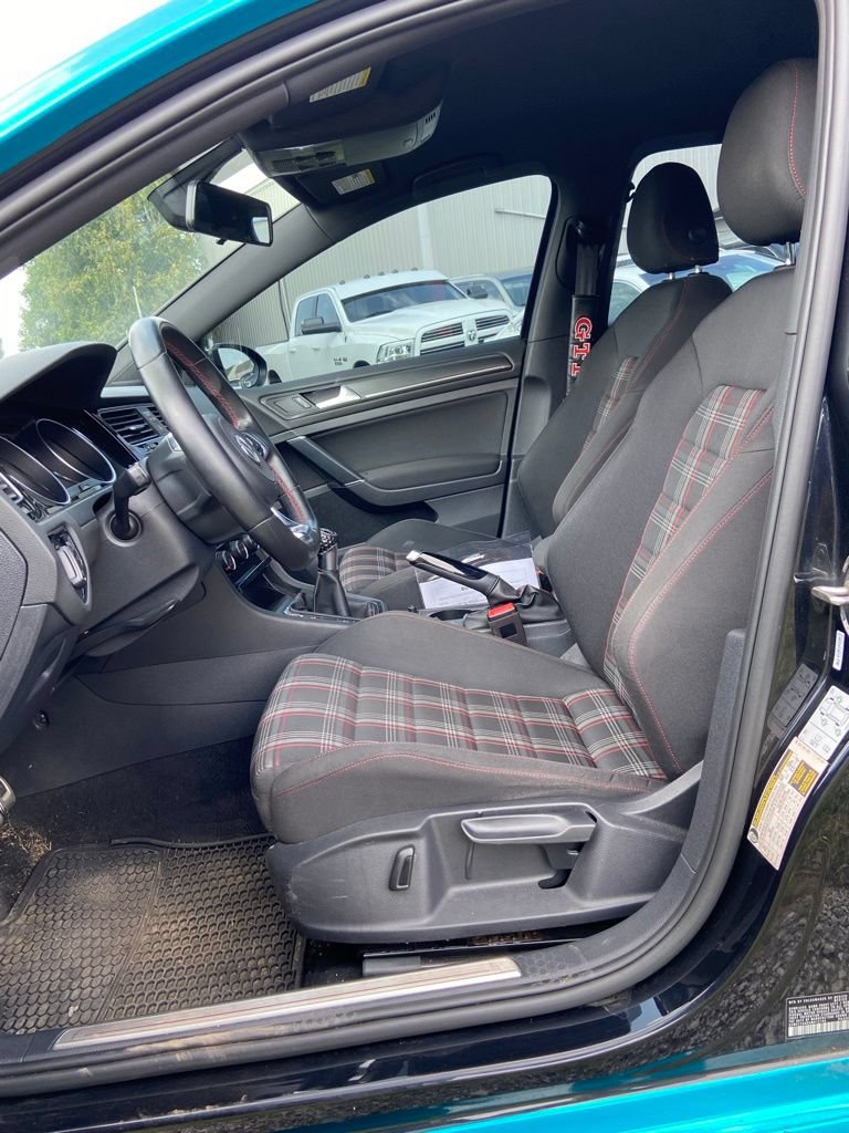 Used 2019 Volkswagen GTI Rabbit Edition FWD image 11