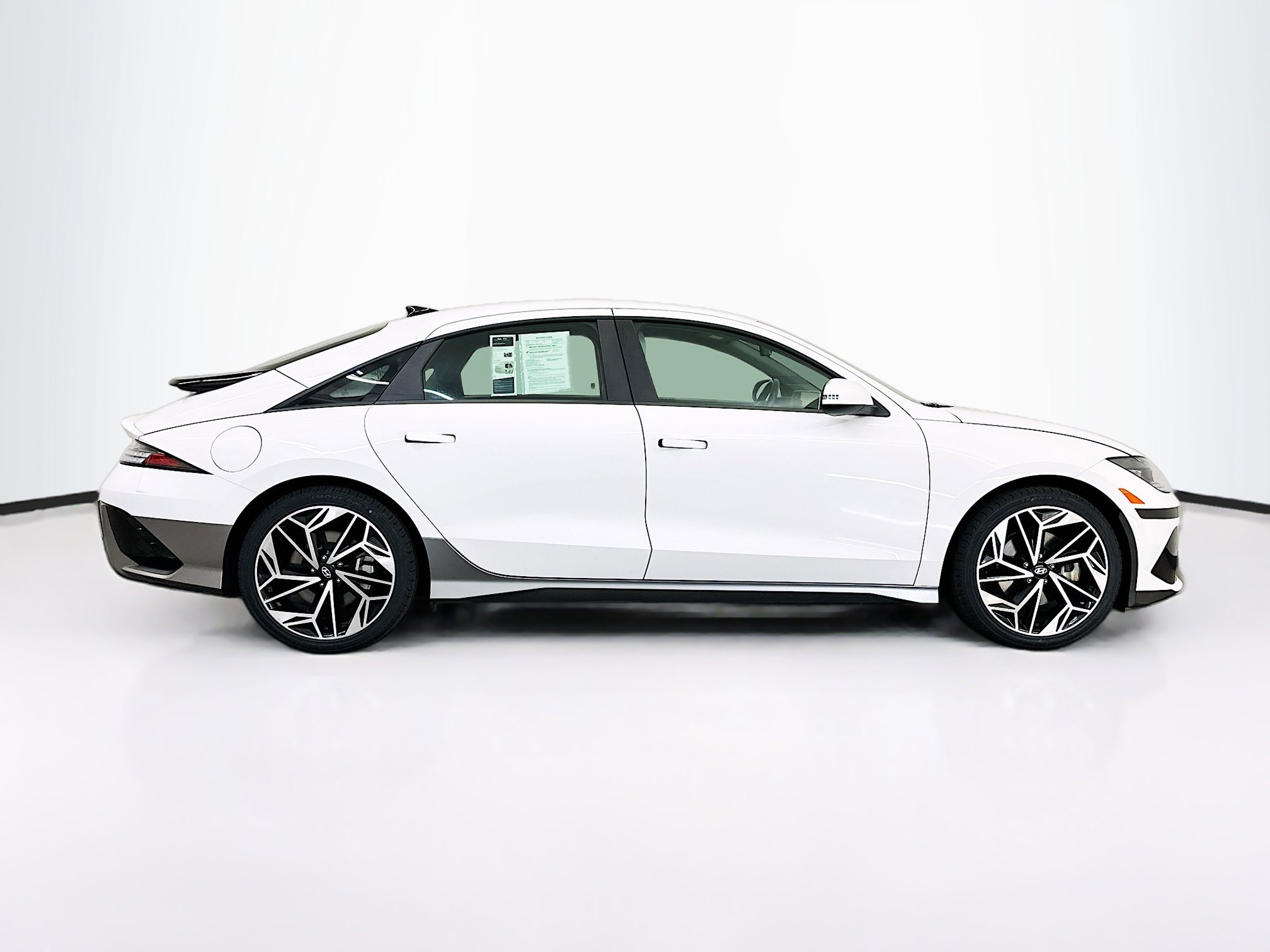 Used 2023 Hyundai Ioniq 6 SEL w/ Cargo Package image 10