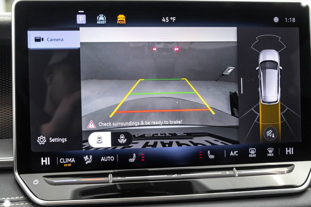 Used 2025 Volkswagen Tiguan SE image 18