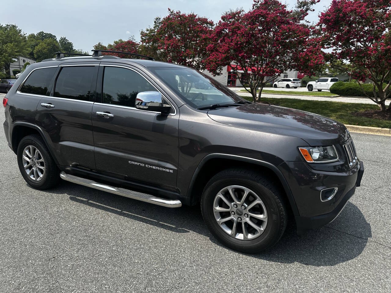 Used 2015 Jeep Grand Cherokee Limited AWD/4WD image 30