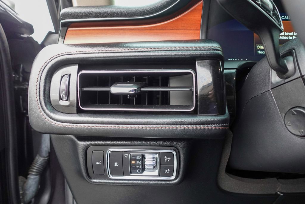 Used 2020 Lincoln Aviator Reserve w/ Equipment Group 201A image 21