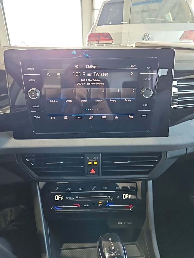 New 2026 Volkswagen Jetta SE image 30