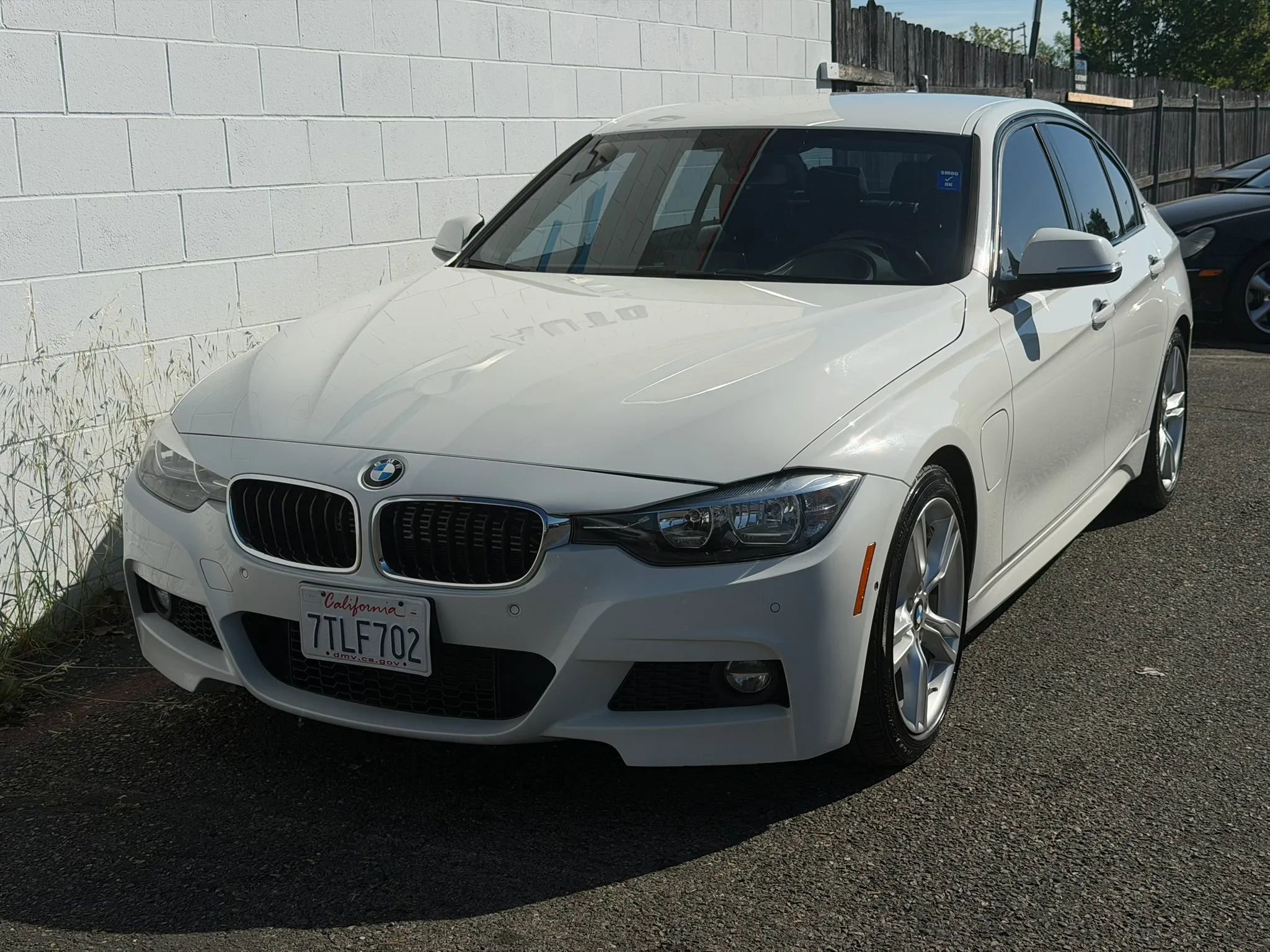 Used 2016 BMW 330e 330e Sedan 4D image 2