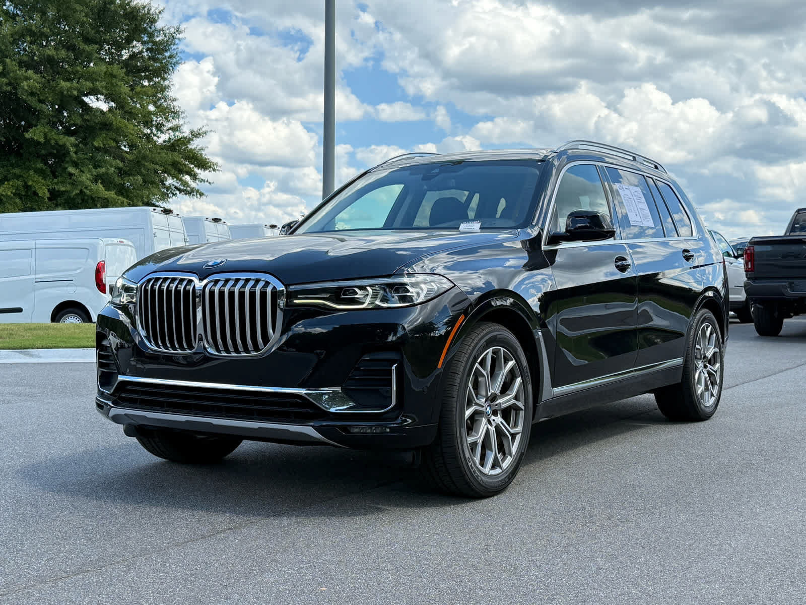 Used 2022 BMW X7 xDrive40i w/ Premium Package