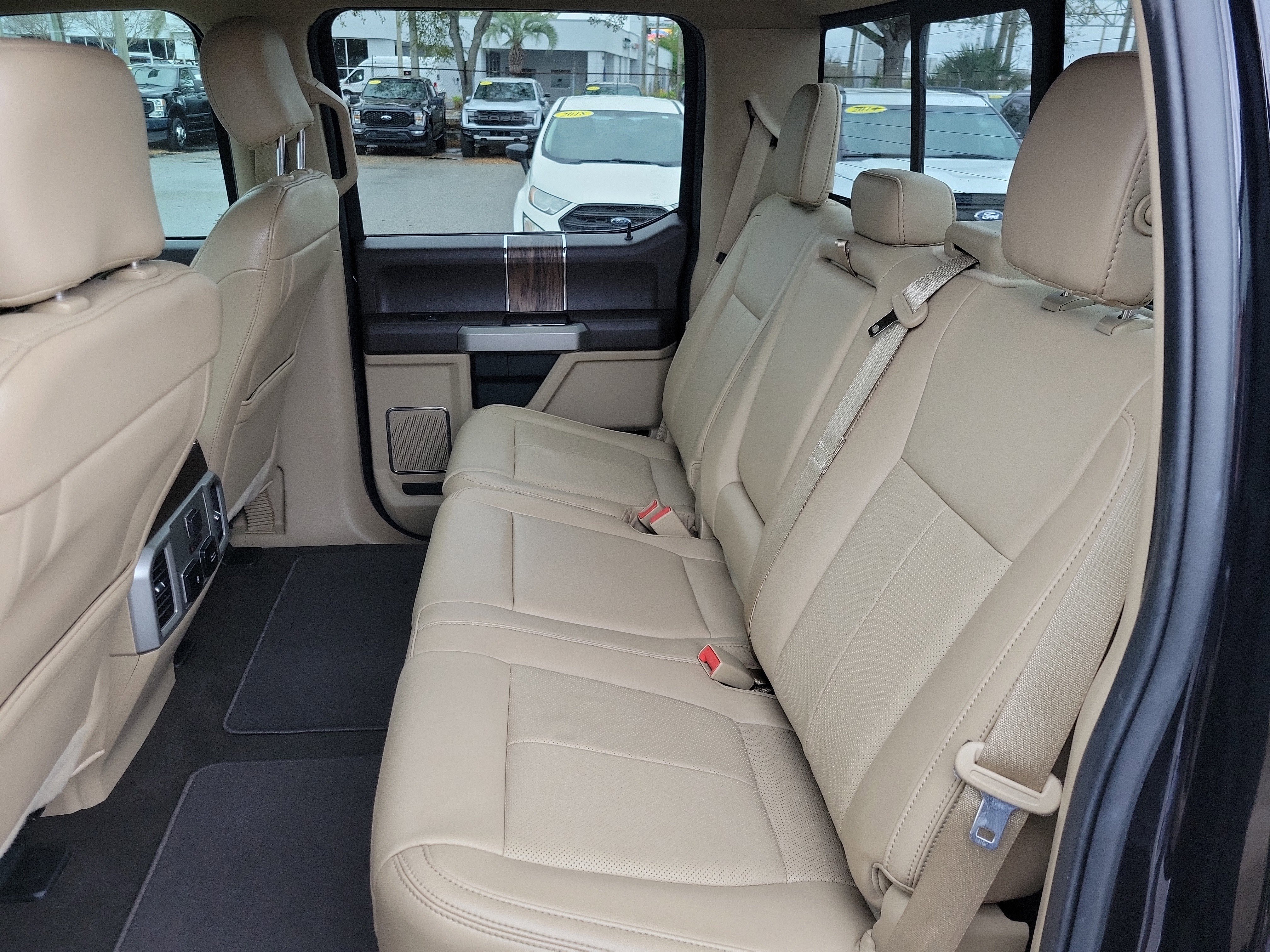 Used 2019 Ford F150 Lariat w/ Equipment Group 502A Luxury image 22