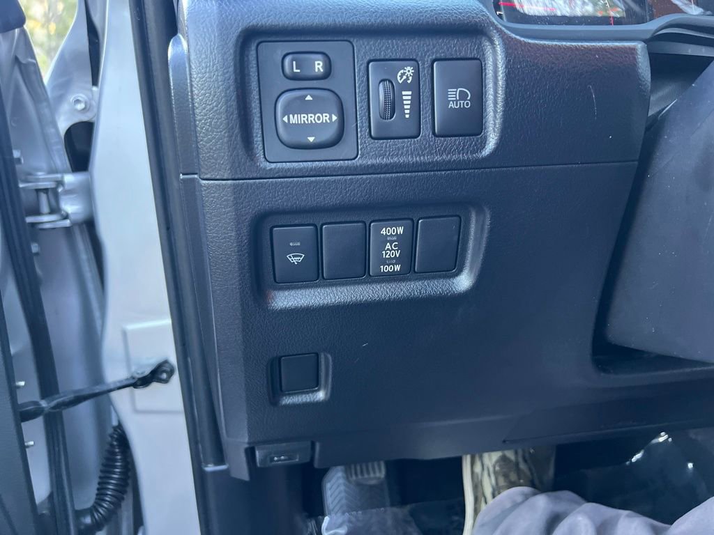 Used 2020 Toyota 4Runner SR5 Premium image 28