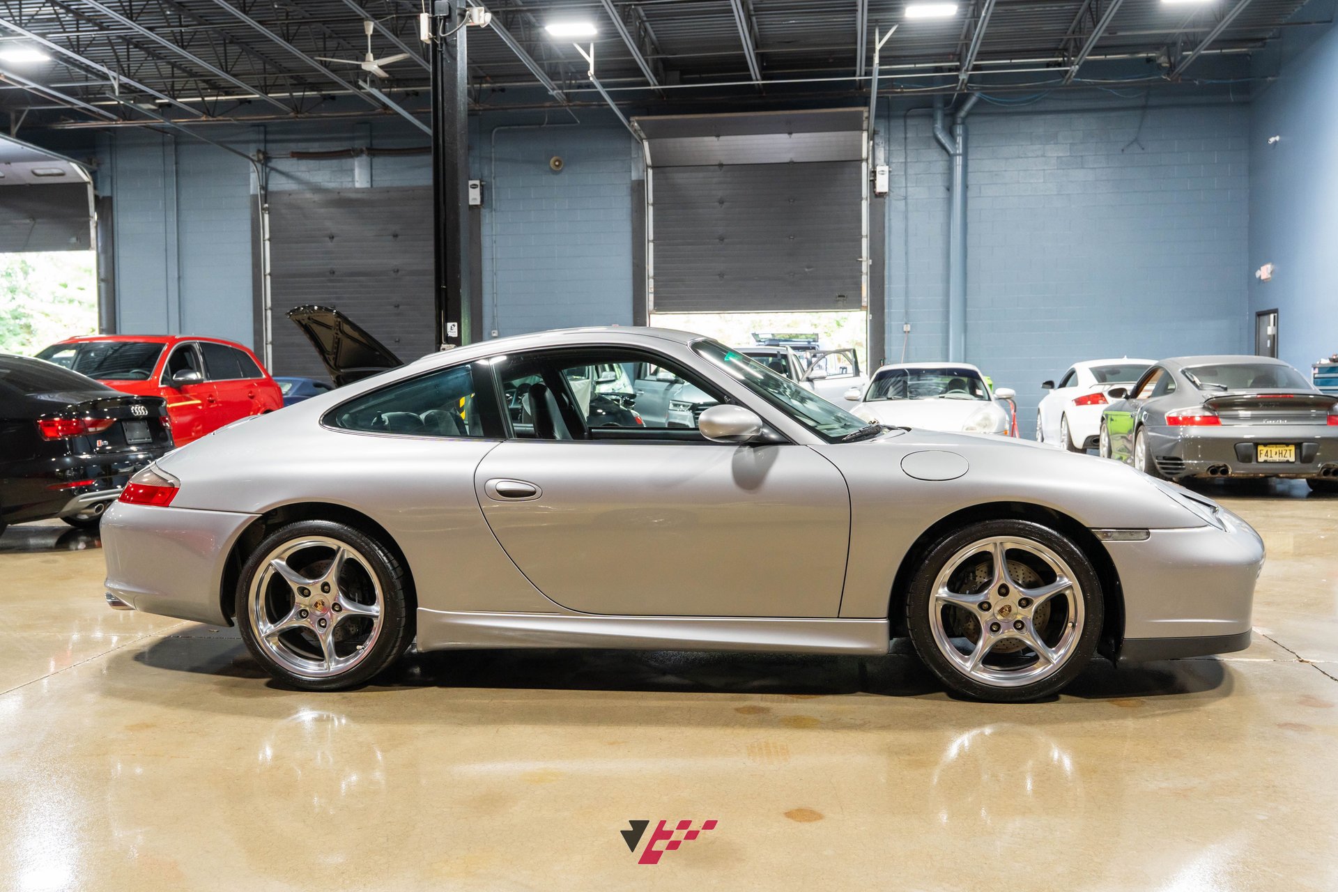Used 2004 Porsche 911 40th Anniversary RWD image 7