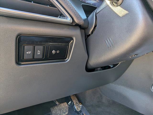 Used 2020 Jaguar F-PACE Prestige image 17