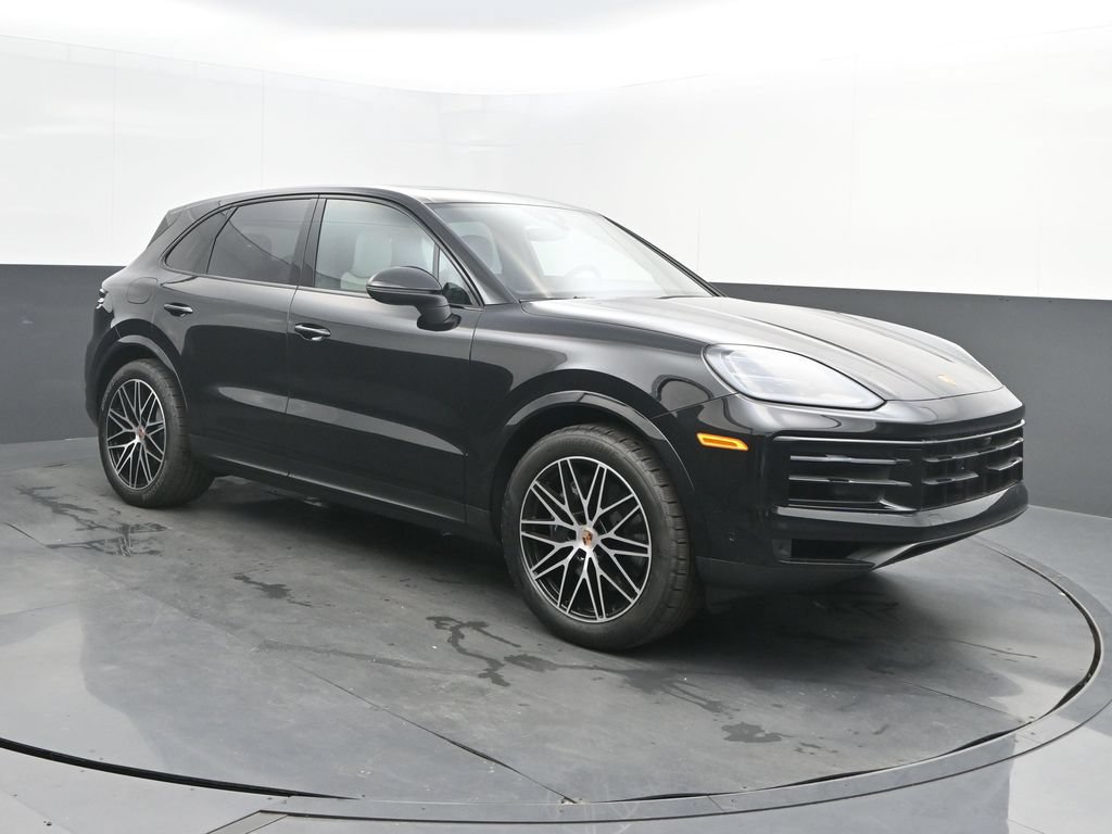 Certified 2026 Porsche Cayenne AWD/4WD image 9