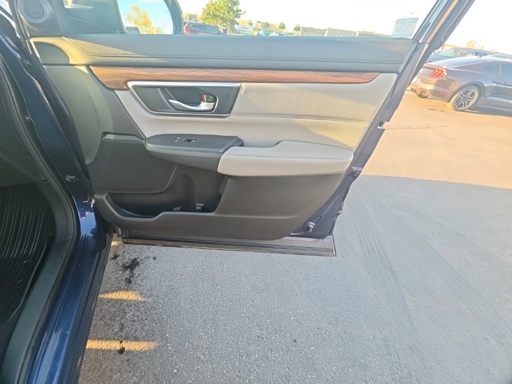 Certified 2022 Honda CR-V Touring image 33