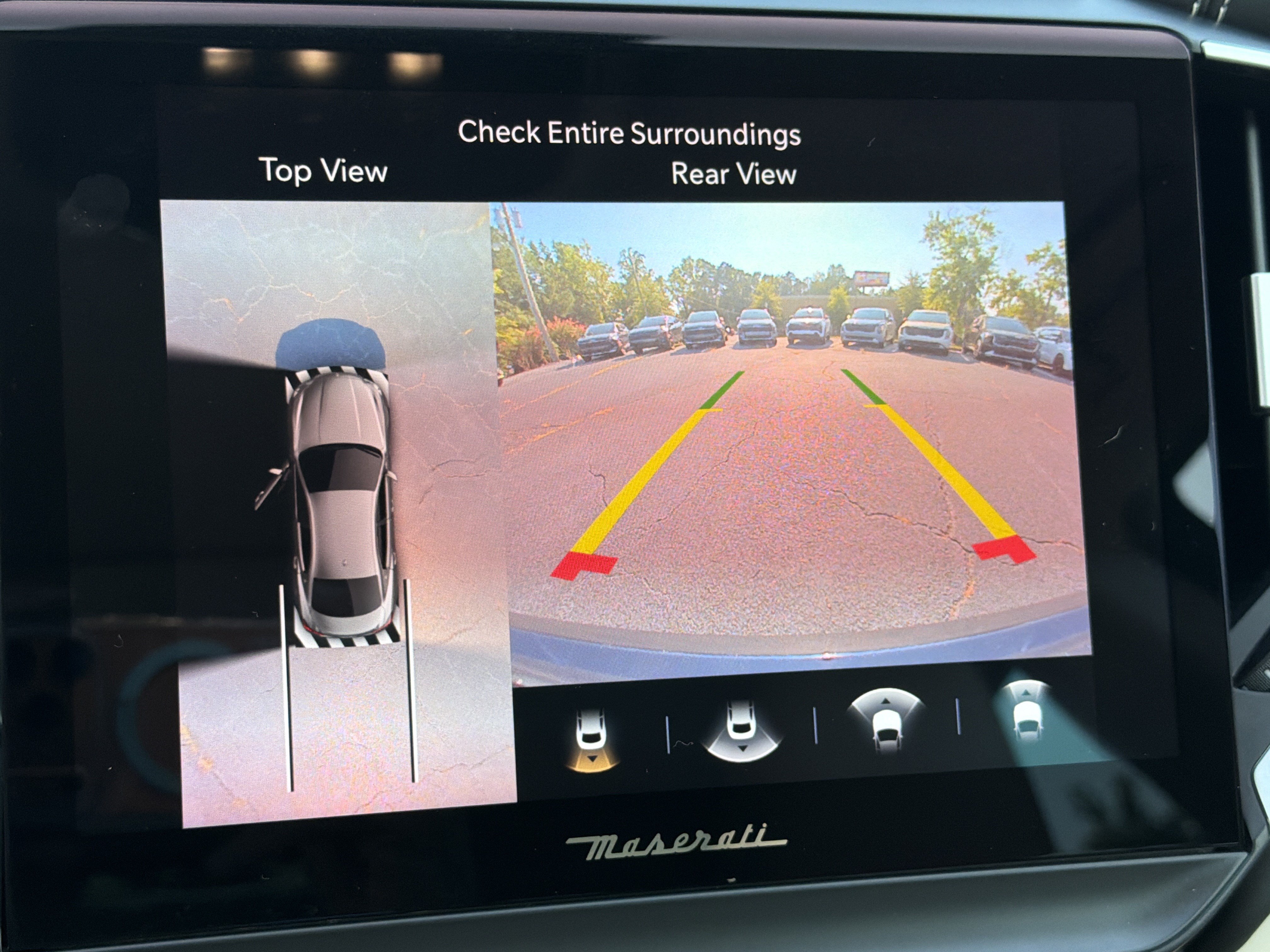 Used 2022 Maserati Ghibli Modena RWD image 5